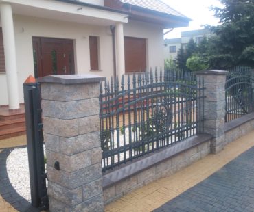 Budujemy płot krok po kroku